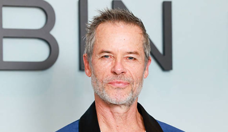 guy pearce net worth