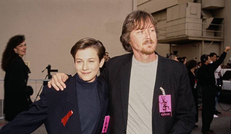 robert patrick net worth